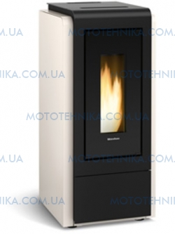 ����-����� Nordica �� �������� � ������ �������� Megan Idro Steel