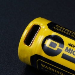 Акумулятор літієвий Li-Ion 14500 Nitecore NL1475R 3.6V (750mAh, USB), захищений