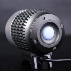  TrustFire TR-D008 (3xCree XM-L, 2000 , 3 ),  + 