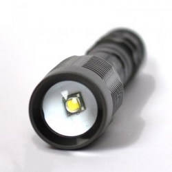 Фонарь фокусируемый TrustFire Z5 (Cree XM-L2, 1600 люмен, 5 режимов, 2x18650), комплект в коробке
