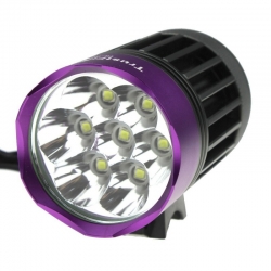 �������� TrustFire TR-D014 (7xCree XM-L2, 3200 �����, 4 ������, 6x18650)