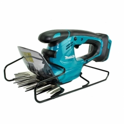 Makita DUM168Z    