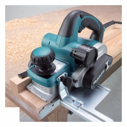 MAKITA KP0810  