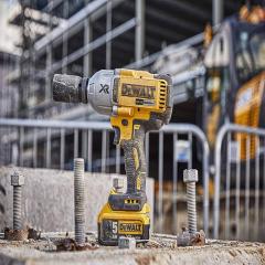     DeWALT DCF897NT (DCF897NT)