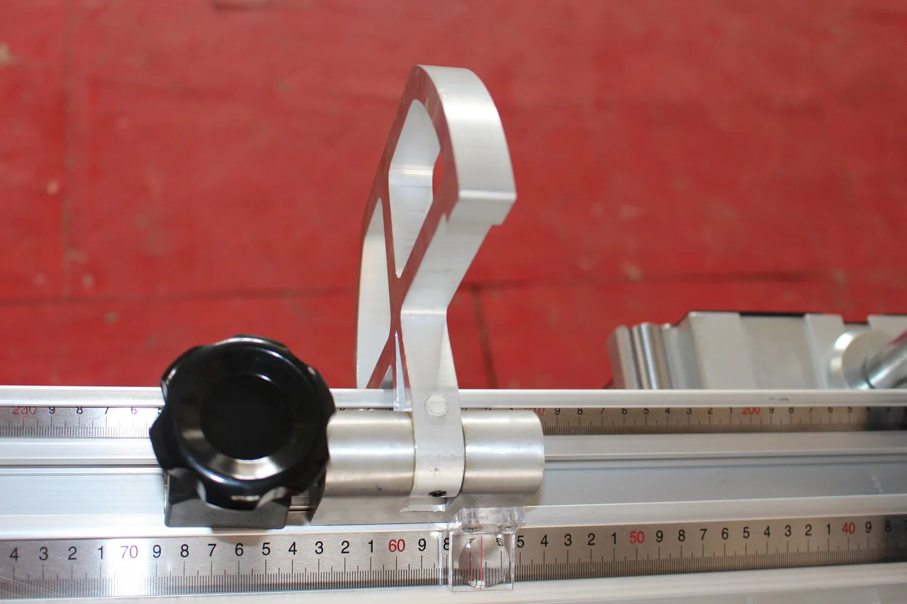 Форматно-розкрійний верстат CORMAK MJ45-KD3 (MJ45-KD3 / 400V).