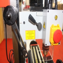 Фрезерный станок Holzmann BF 16V (BF16V_230V)