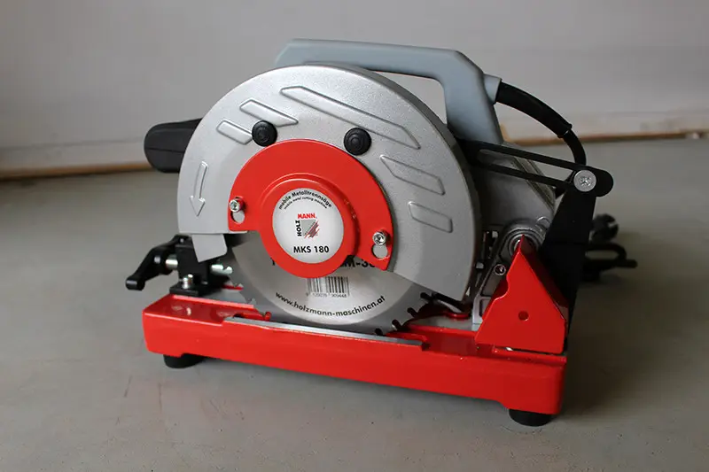 Дисковая пила по металлу Holzmann MKS 180 (MKS180_230V)