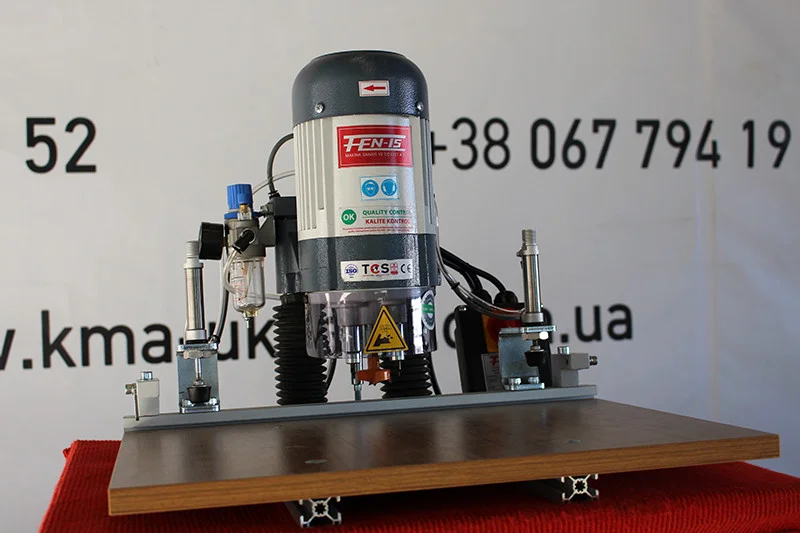 Пневматичний свердлильний верстат для петель (змінна головка) FN 950 Plus (FN 950Plus).