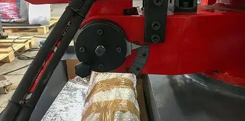 Полуавтоматическая ленточная пила по металлу Karmetal KDG 400x610 DM (KDG 400x610 DM)