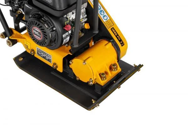 Бензінова віброплита Lumag RP700PRO (10,7 кН) (RP700PRO).