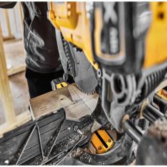 Пила торцовочная аккумуляторная бесщёточна DeWALT DCS781N (DCS781N)