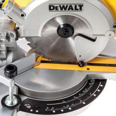    DeWALT DWS777 (DWS777)