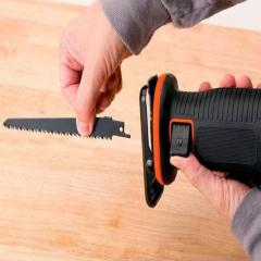 Пила шабельна акумуляторна BLACK+DECKER BDCR18E1 (BDCR18E1).