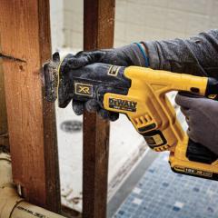     DeWALT DCS367N (DCS367N)