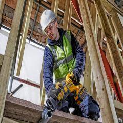 Пила сабельная аккумуляторная DeWALT DCS389NT (DCS389NT)