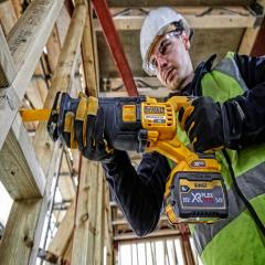 Пила сабельная аккумуляторная DeWALT DCS389NT (DCS389NT)