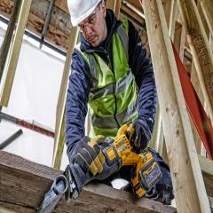 Пила сабельная аккумуляторная DeWALT DCS389NT (DCS389NT)
