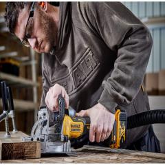    DeWALT DCW682P2 (DCW682P2)