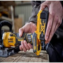    DeWALT DCW682P2 (DCW682P2)