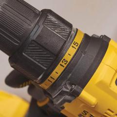 Дриль-шуруповерт безщітковий акумуляторний STANLEY FATMAX SFMCD710D2K (SFMCD710D2K)